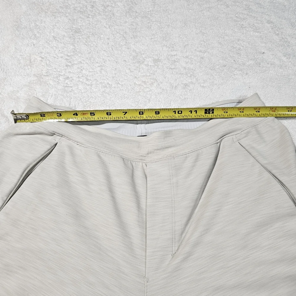Lululemon Athletica Cream Sweatpants Relaxed Fit